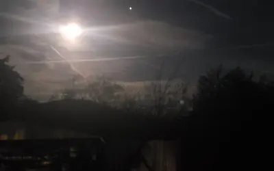 Chem Trails at night -East Tennessee