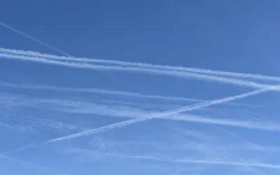 Chemtrails in St. Charles Missouri – April 22, 2025