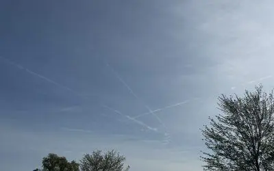 Chemtrails in St. Charles Missouri – April 23, 2025