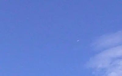 Wis   fly  lo  and slow  everyday