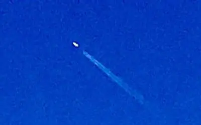 1:50 PM over Red Rock Arizona on Friday 16.I agree with the person who commented about WWII and the Nazi regime. The comments are factually correct and I would take it a step further. We should no longer refer to the as piling or chemtrail pilots but instead what they are and they are Nazis. I recommend along with your pictures to also put down the time, date and place of the Nazi sighting or sightings. Thank you