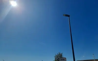 On April 23, 24, and 25, the weather was nice in Provence, in southeastern France—real clouds, a blue sky, but always with chemtrails.