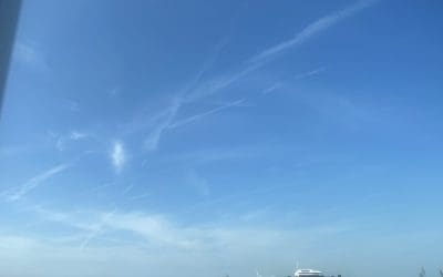 Amsterdam: natural clouds gone, chemtrails still there