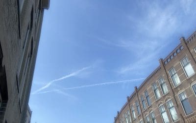 The Hague: Contrails? No way!